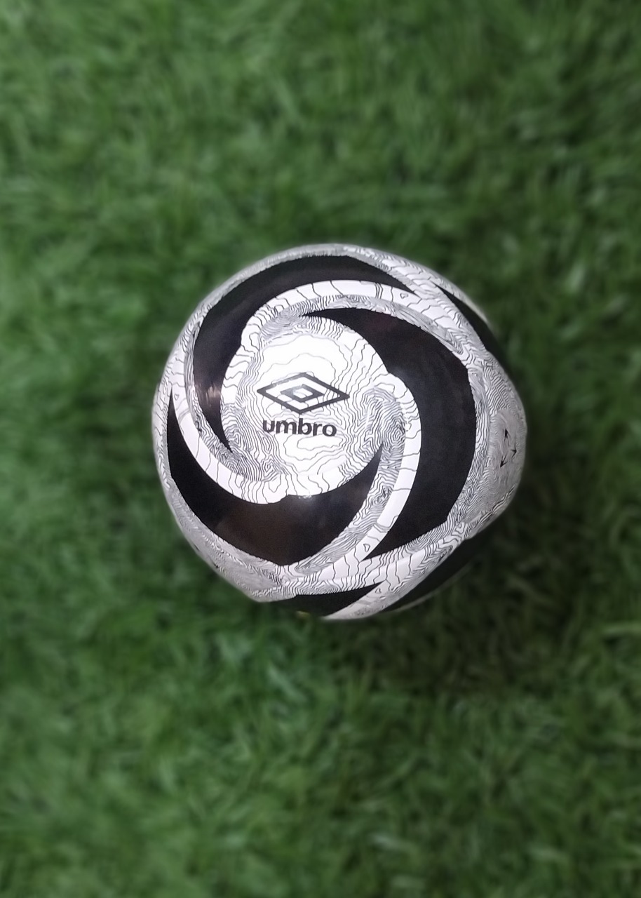 Bola Umbro - DaCidadeShop