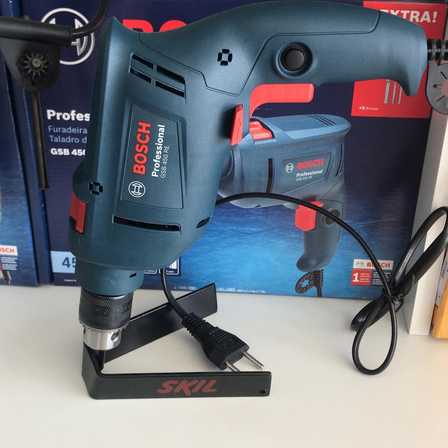 Furadeira de impacto Bosch - DaCidadeShop